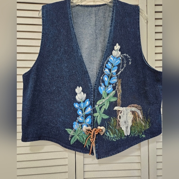 Women's Vintage 90's Denim Texas Theme Decorated Vest - Picture 6 of 7